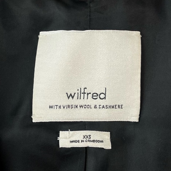 WILFRED • Aritzia Dark Grey/Charcoal Cocoon Wool-Cashmere Trench Coat - Picture 11 of 16